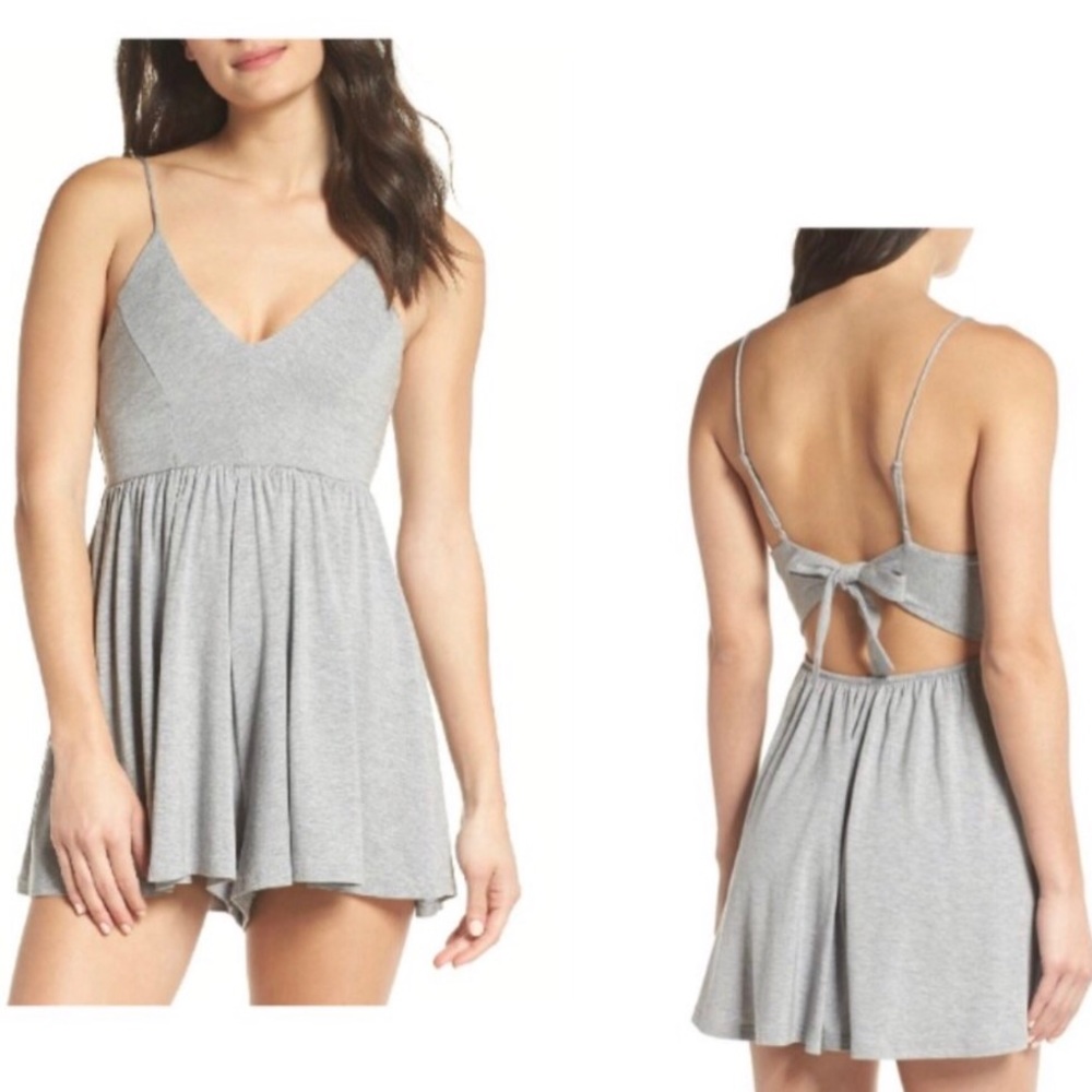 Sam Edelman Romper w. Keyhole back - Picture 2 of 7